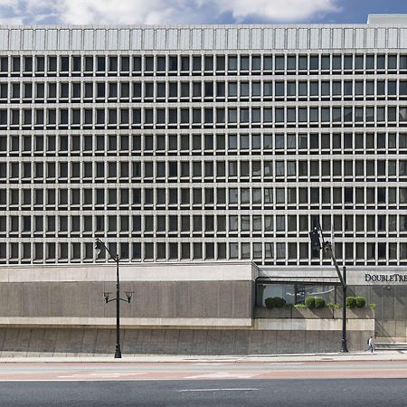 Hotel Doubletree By Hilton Newark Penn Station, Nj Exterior foto